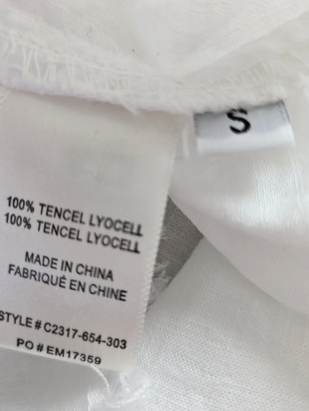 Cloth & Stone Anthropologie White‎ Off the Shoulder Small Top Fray Hem Tencel